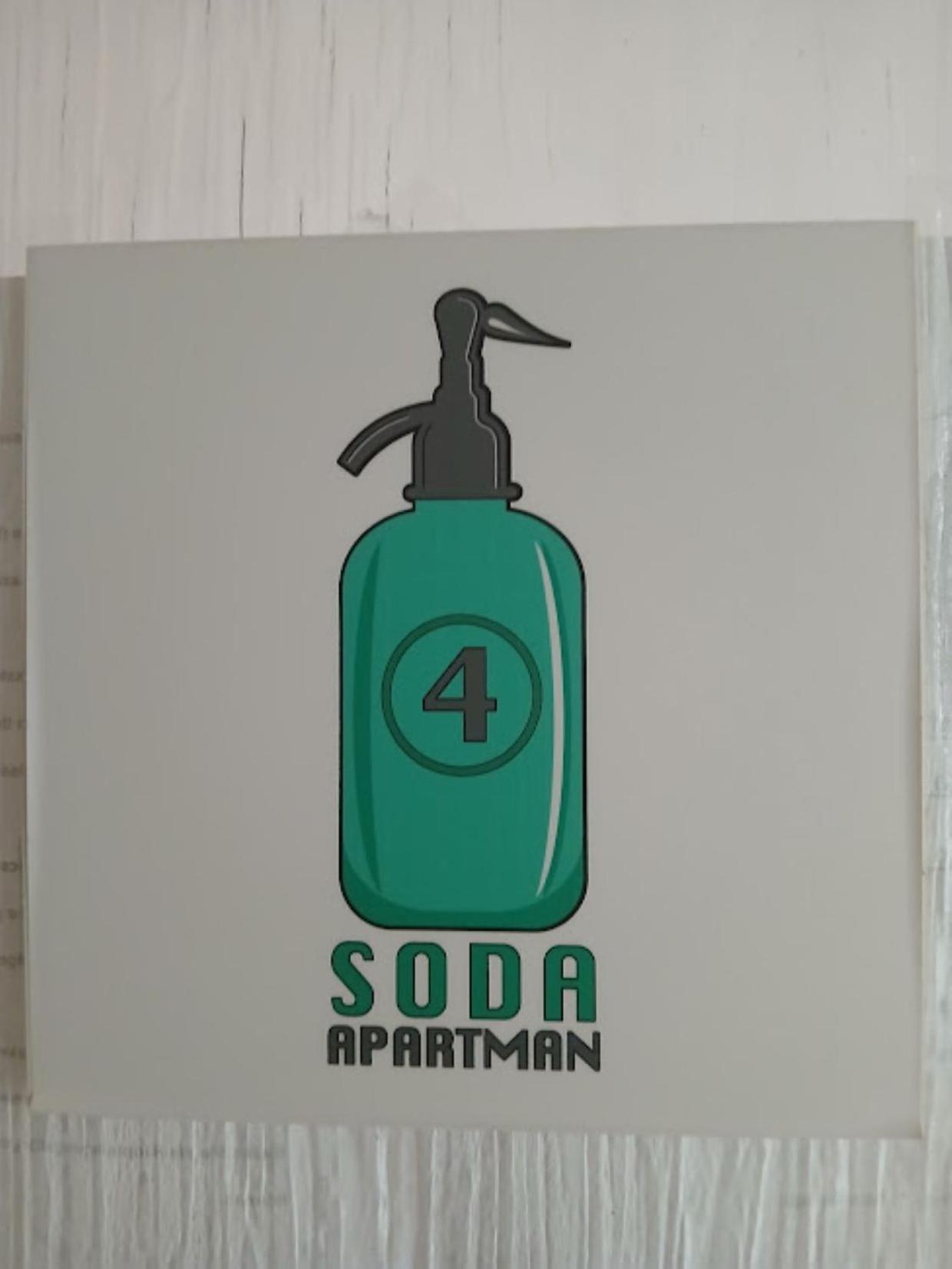 Soda Apartman Győr Buitenkant foto